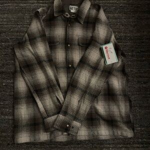 PLAID MARMOT BUTTON UP LONG SLEEVE